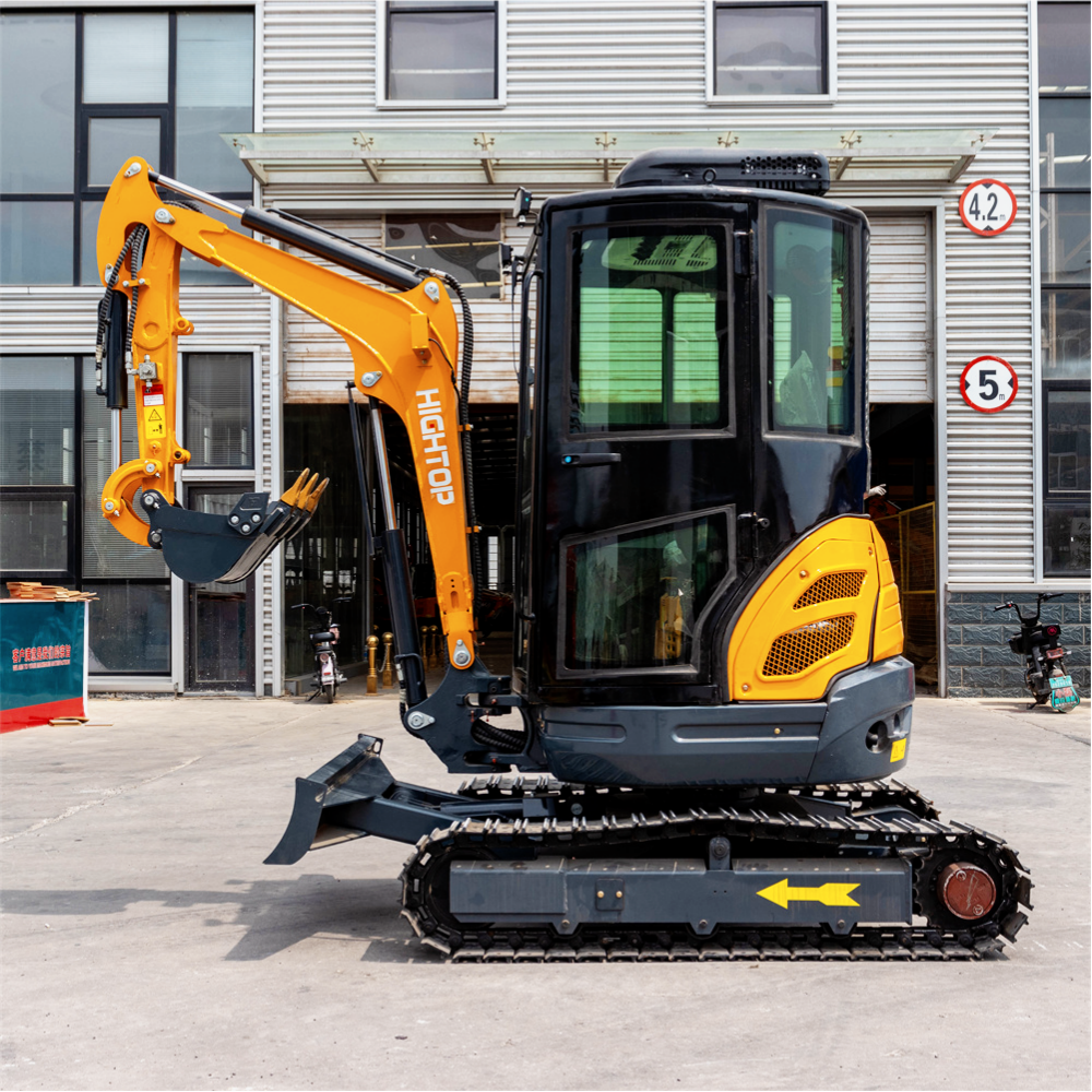 HT25小型挖掘機(jī)，2.5噸挖掘機(jī)